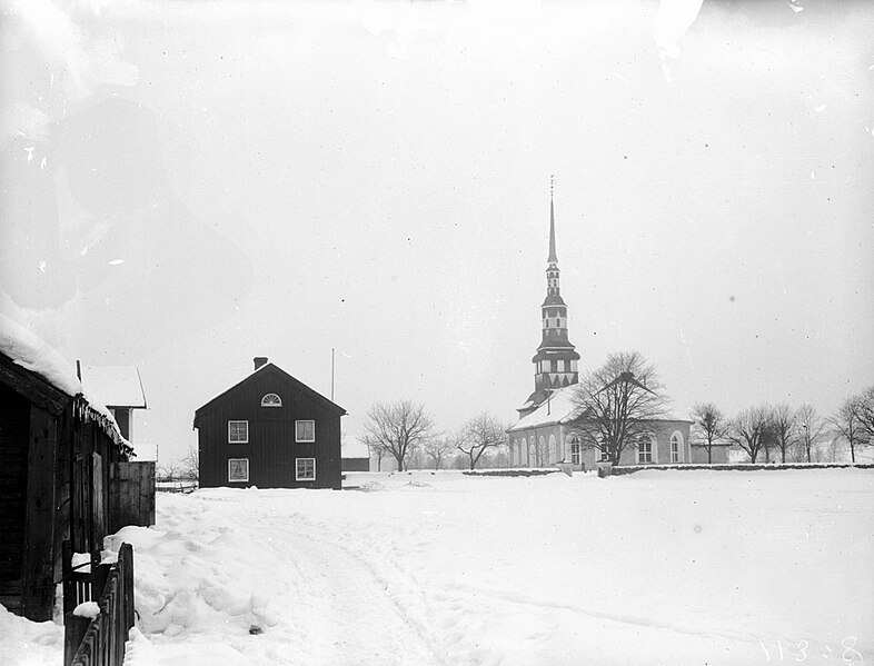 File:Ingatorp Old Church, Småland, Sweden.jpg