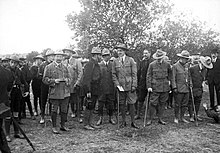 José Antonio Primo de Rivera can be seen at the left of the picture as member of the Boy Scouts during a visit of Alfonso XIII in 1918.