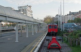 Kensington Olympia station MMB 03 D Stock.jpg