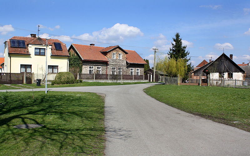 File:Kněžice, north-west part.jpg