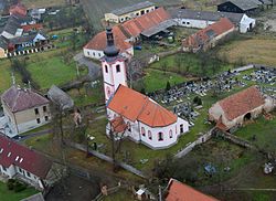 Farní kostel sv. Václava v Dráchově.
