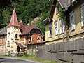 Čeština: Chátrající budovy bývalého lázeňského střediska Kyselka v okrese Karlovy Vary Čeština: Delapidating houses in the village of Kyselka, former spa town, Karlovy Vary District, Czech Republic