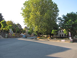 The main square in Lacapelle-Biron