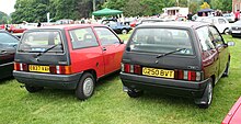 Rear end of Y10 with black tailgate Lancia Y10.jpg