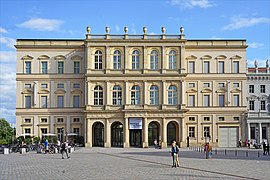 Реконструкция на палата „Барберини“, в който днес се помещава Музеят Барберини за модерно изкуство.