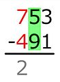 Da in der folgenden Spalte der Minuend kleiner ist als der Subtrahend, wird der soeben errechnete Wert um 1 erniedrigt.