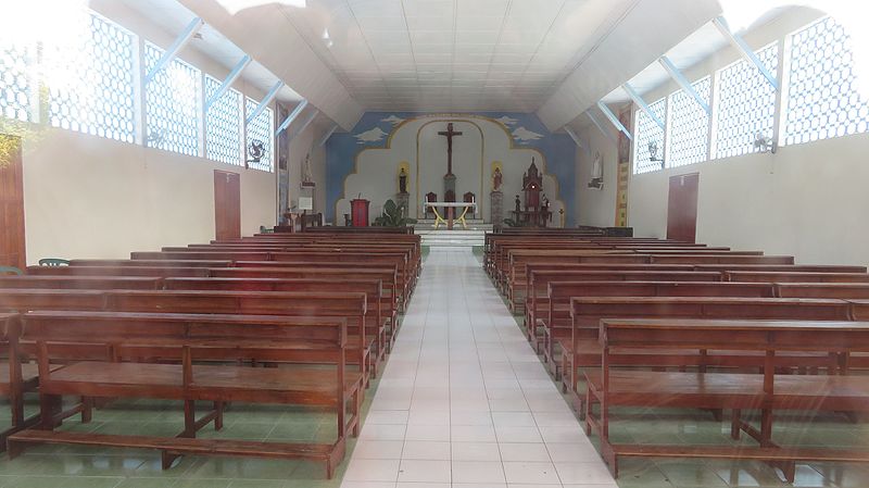 File:LiquiçáIgreja2.jpg