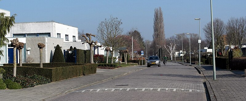 File:Maastricht, Heer, Oude Molenweg.jpg