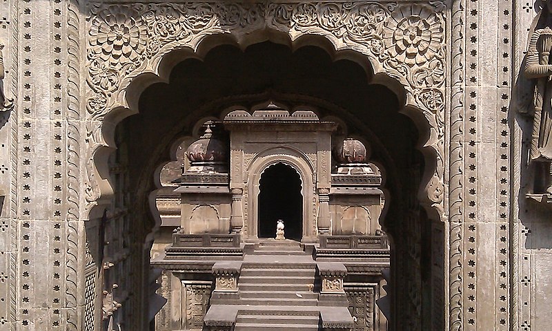 File:Maheshwar Temple.jpg