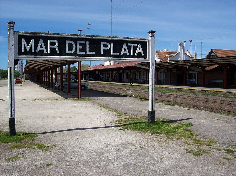 File:Mar del Plata train station 1.jpg