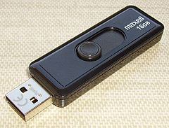 Как правильно называется флешка. Флешка Maxell USB Executive 8gb. Флешка Maxell USB Xchange 4gb. Флешка Maxell USB 360 4gb. Флешка Maxell USB Media Drive 4gb.