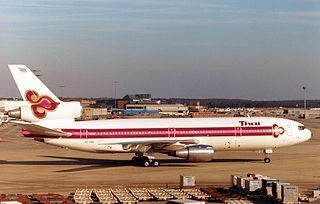 File:McDonnell Douglas DC-10-30-ER, Thai Airways International 