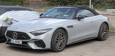 Mercedes-AMG SL 43 - left front view