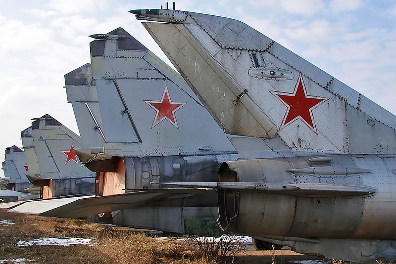 File:Mikoyan-Gurevich MiG-21PF, Russia - Air Force AN1521561.jpg