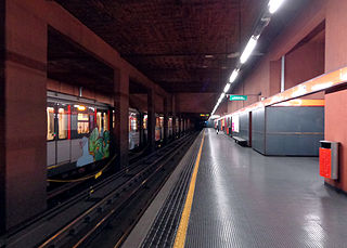 <span class="mw-page-title-main">Bonola (Milan Metro)</span> Milan metro station