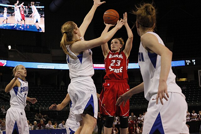 Illinois State vs Creighton in the 2013 MVC Women's Basketball Tournament