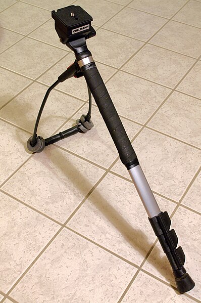 File:MonopodWithDIYstabilizer 1.jpg