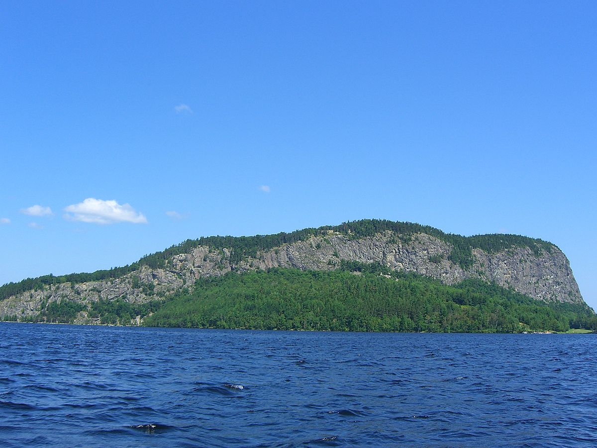 Кинео. Озеро Мусхед. Озеро Мэн. Moosehead Lake. Озеро Мусхед штат Мэн.