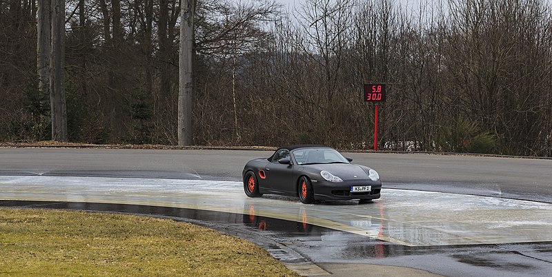 File:Nürburg Germany Fahrsicherheitszentrum-Nürburgring-07a.jpg