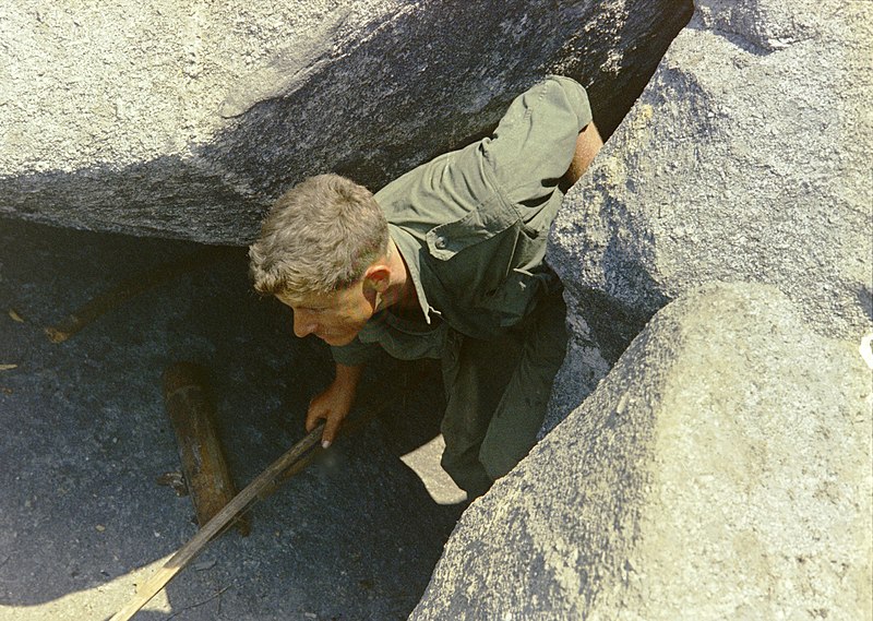 File:NARA 111-CCV-571-CC44328 4th Infantry Division soldier searching cave Quang Ngai 1967.jpg