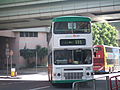595線巴士駛出海怡半島巴士總站