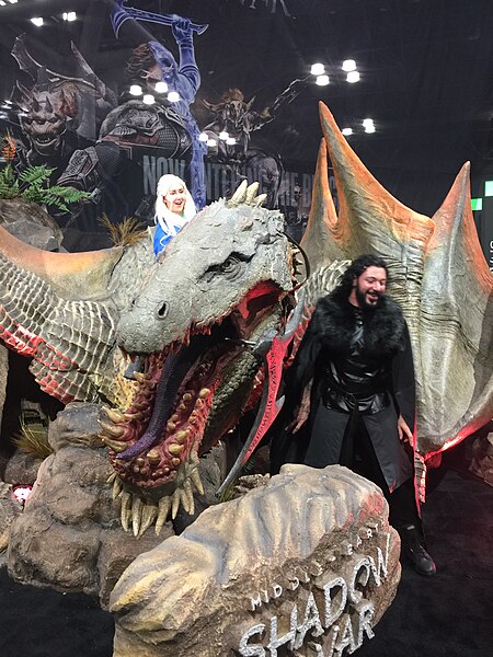 File:NYCC 2017 Daenerys Targaryen and Jon Snow Cosplay.jpg