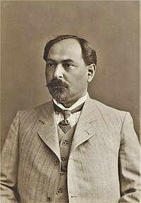 Portrait photo of Nariman Narimanov taken in 1913.jpg