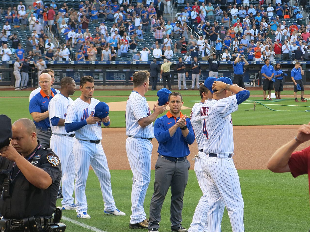 File:Neil Walker, Michael Conforto and Matt Reynolds on August 2, 2016.jpg  - Wikipedia