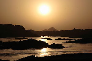 Nile sunset dar almanasir.JPG