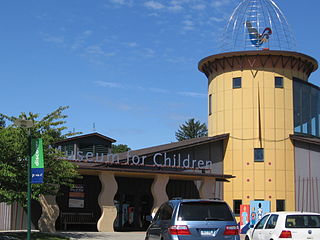 <span class="mw-page-title-main">Stepping Stones Museum for Children</span> Childrens museum in Connecticut, United States