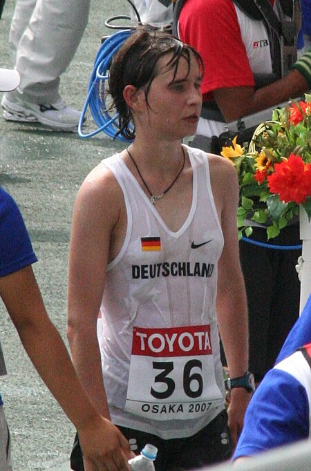 Osaka07 D9M WMarathon Melanie Kraus.jpg