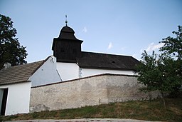 Outside of Church of Saint Clemens in Jasenice, Třebíč District.JPG