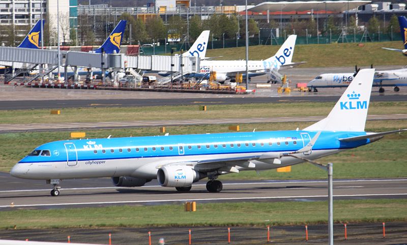 File:PH-EZD - EZD-279 Embraer ERJ-190-100LR 190LR (cn 19000279) KLM Cityhopper. (6934807532).jpg