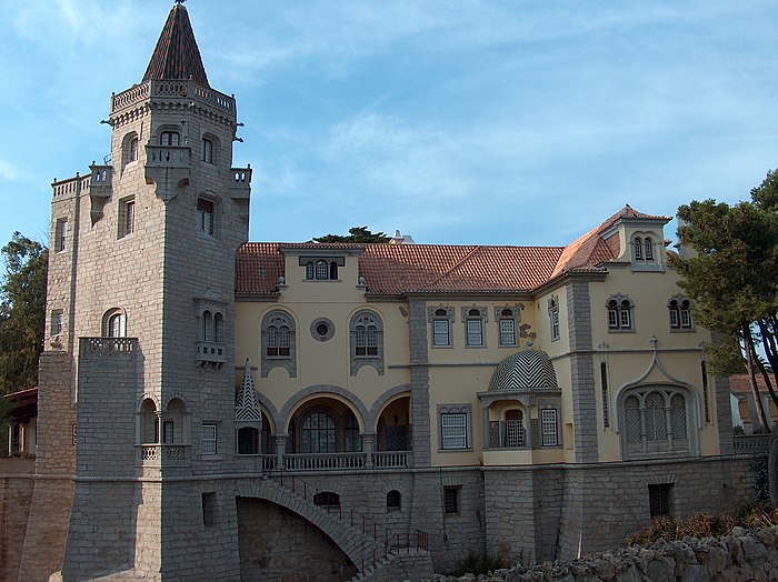 View of the building from the cove Palacio dos Condes de Castro Guimaraes 2172.jpg