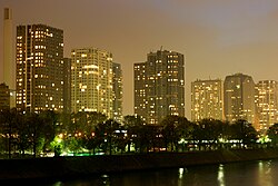 The Front de Seine highrise district near the ایفل ٹاور۔