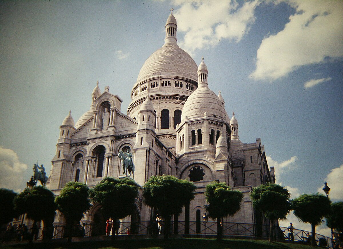 Sacre coeur Paris одежда