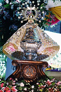 Our Lady of Peñafrancia Philippine statue of Mary