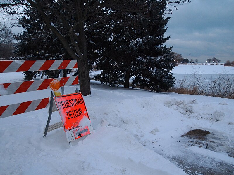 File:Pedestrian Detour (6779778783).jpg