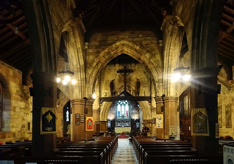 File:Penarlag - Church of St Deinol A Grade II* in Hawarden, Flintshire, Wales 18.jpg