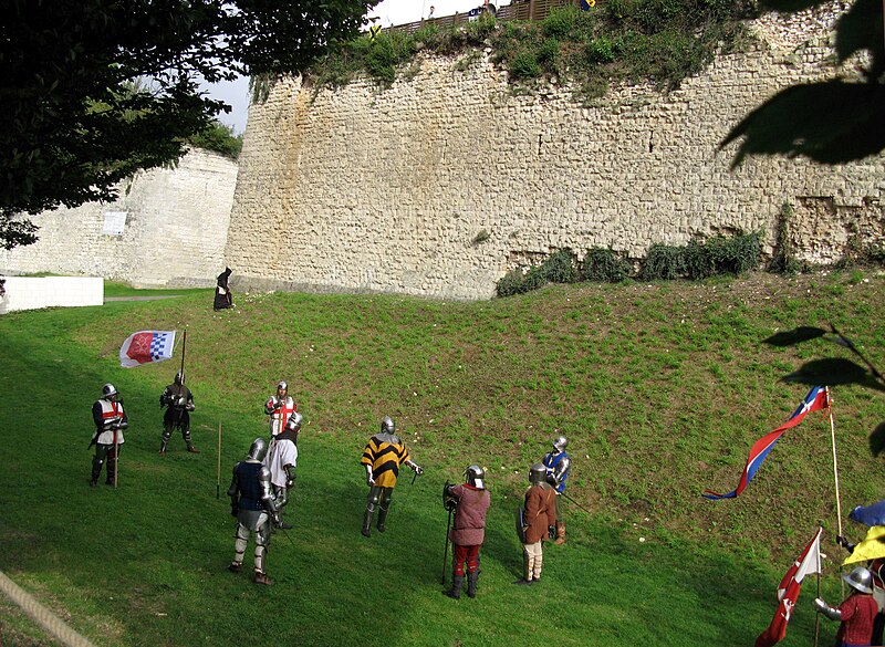 File:Picquigny fête médiévale 2008 - ultimatum avant assaut 1.jpg