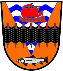 Rhyl Town Council (Wales): Tenny, a pile barruly wavy argent and azure, over all a fish weir sable, staked gules, in fess between a lymphad sail set, pennon and flags flying, gules, and in base a salmon naiant proper.