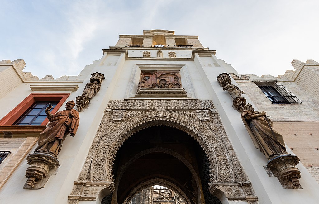 Puerta del Perdón, Catedral de Sevilla, Sevilla, España, 2015-12-06, DD 129.JPG