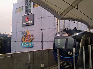 <span class="mw-page-title-main">Blok M, Jakarta</span> Shopping and entertainment quarter in Jakarta, Indonesia