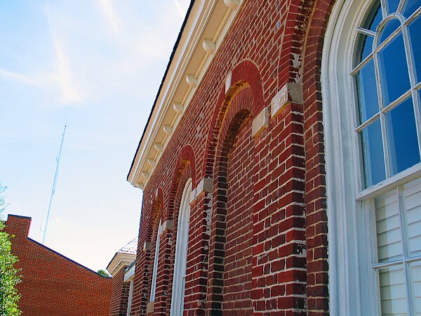 Richmond County Courthouse in Warsaw