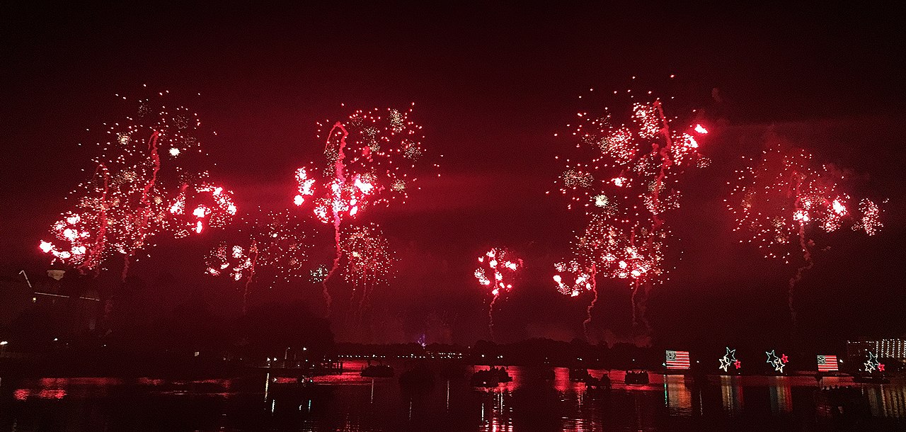 File:Rockets Red Glare (28139225936).jpg Commons