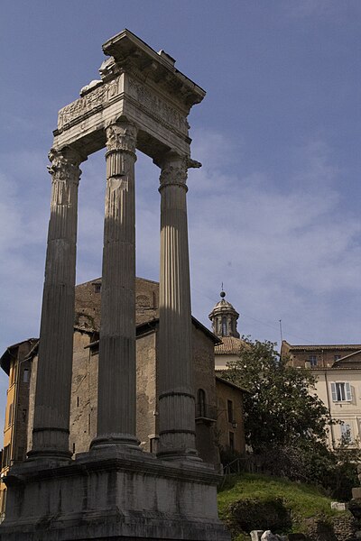 File:Roma, Tempio di Apollo Sossiano (3).jpg