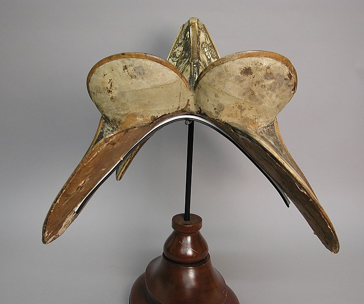 File:Saddle MET 36.149.11saddleback.jpg