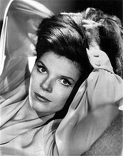 Samantha Eggar 1964-ben