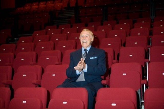 Forsyth opening The Sir Bruce Forsyth Auditorium at the Millfield Theatre, Enfield, in October 2009
