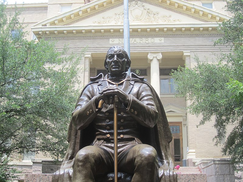 File:Statue of Jose Antonio Navarro, Corsicana, TX IMG 0608.JPG